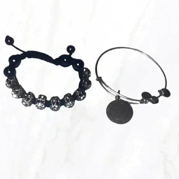 Lot of 2 Alex and Ani/statement skull bohemian casual stylish trendy bracelet OS - Picture 3 of 3